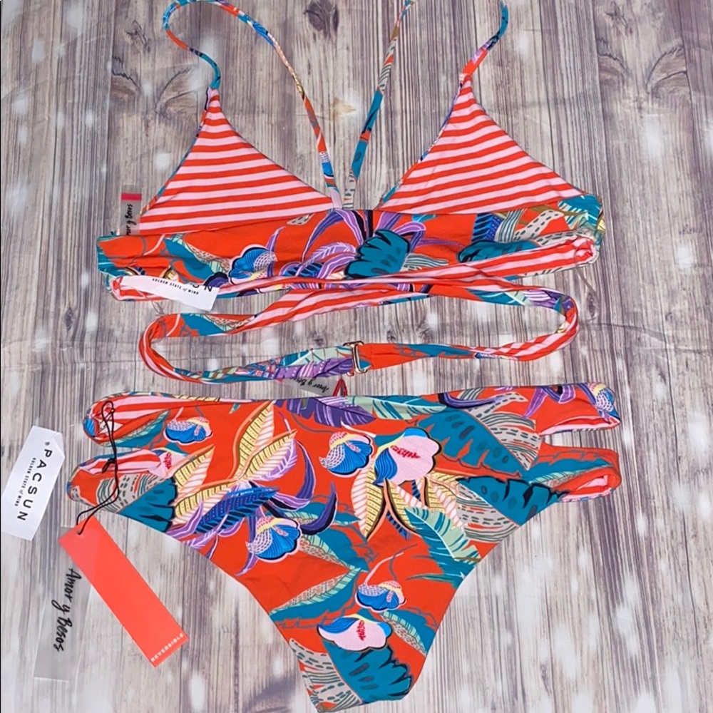 🌴 women’s amor y besos reversible bikini set ✨ - Picture 8 of 8